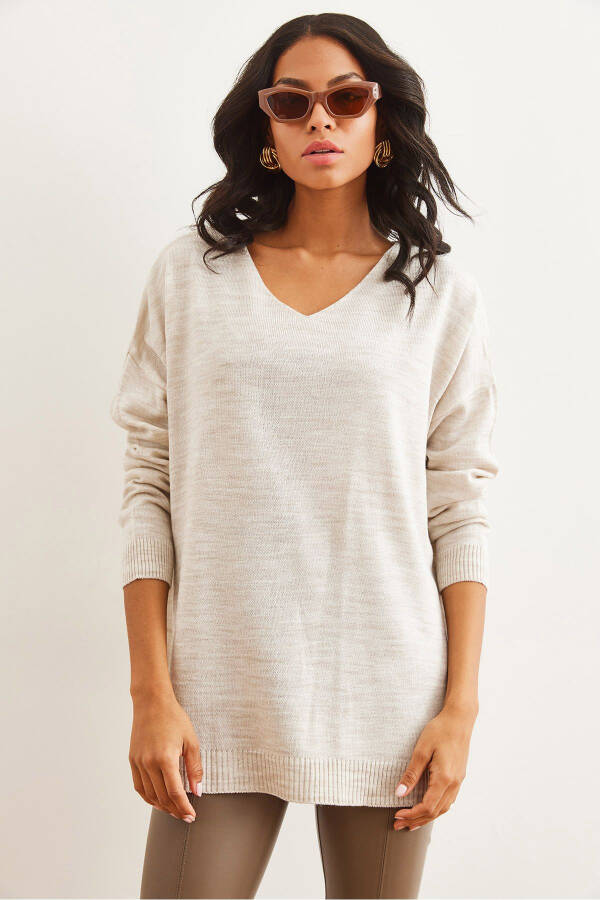 Women's Stone V Neck Side Slit Basic Knitted Sweater KZK-19000868 - 2