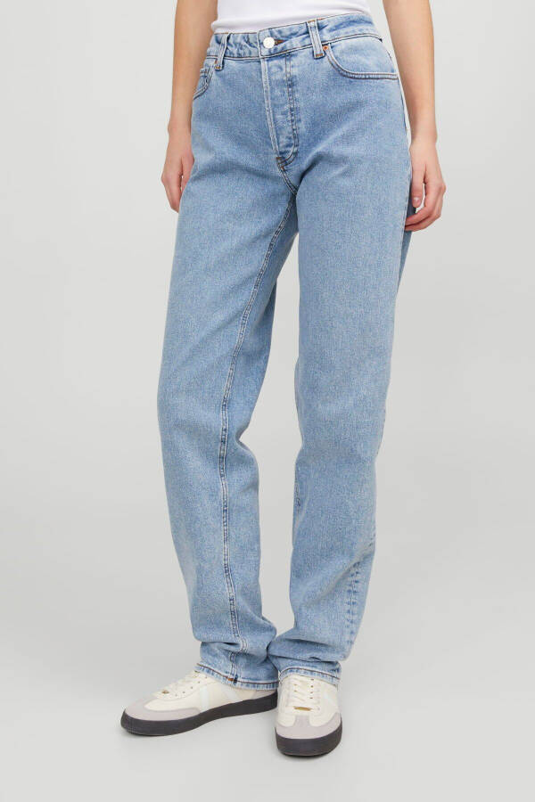 Women's Straight Fit Jean - Seoul - 2