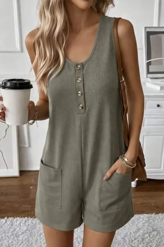 Women's Strappy Front-Buttoned Waffle Short Romper - BÜYÜKBEDENIZ