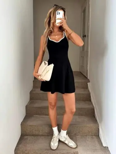Women's Strappy Sweetheart Neckline Striped Detail Scuba Mini Dress - BÜYÜKBEDENIZ (1)