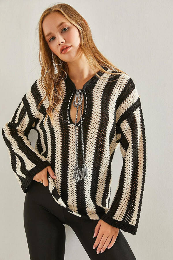 Women's Striped Front Tie Lace Knit Sweater - 11