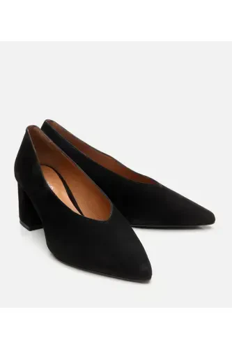 Women's Suede Leather Black Chunky Heel Shoes - HOTIÇ (1)