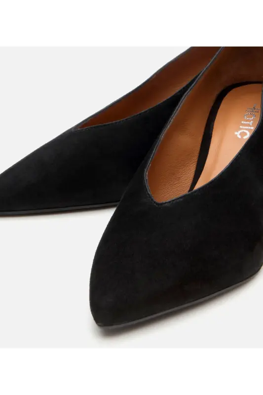 Women's Suede Leather Black Chunky Heel Shoes - 4