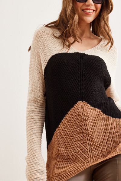 Women's Tan Black Color Block Striped Knit Sweater KZK-19000920 - 5