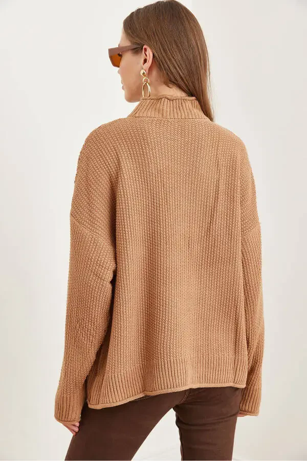 Women's Tan Neck Cuff Folded Honeycomb Knit Sweater KZK-19000825 - 6