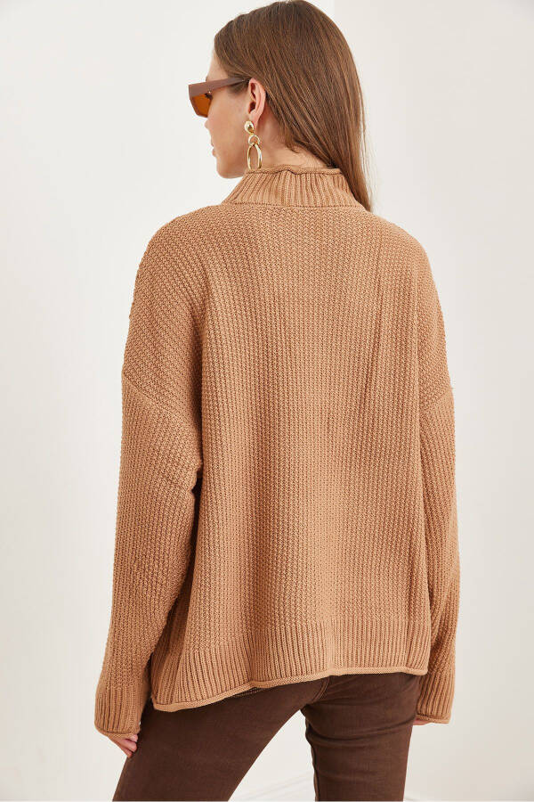 Women's Tan Neck Cuff Folded Honeycomb Knit Sweater KZK-19000825 - 6