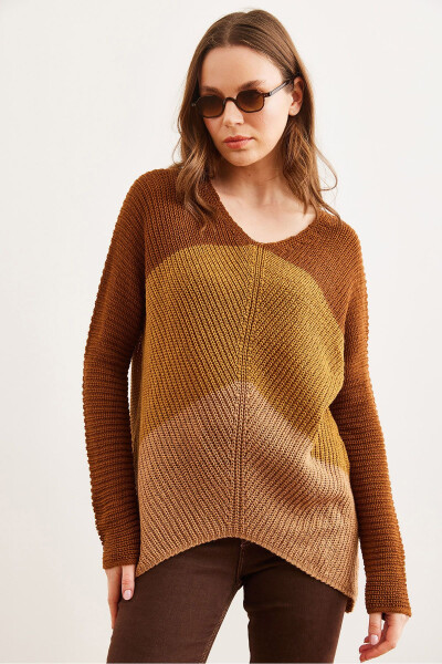 Women's Taupe Camel Hair Color Block Oversized Knit Sweater KZK-19000920 - OLALOOK (1)