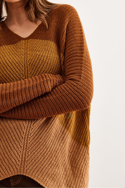 Women's Taupe Camel Hair Color Block Oversized Knit Sweater KZK-19000920 - 7