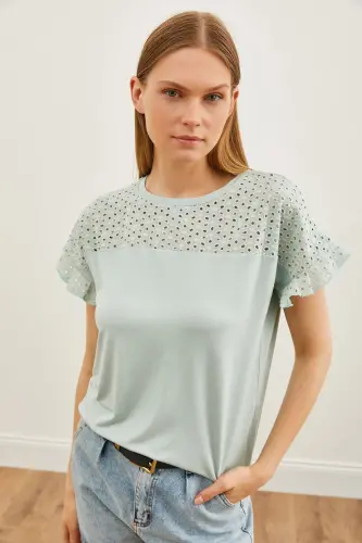 Women's Teal Top with Eyelet and Flounce Sleeve T-shirt BLZ - 5