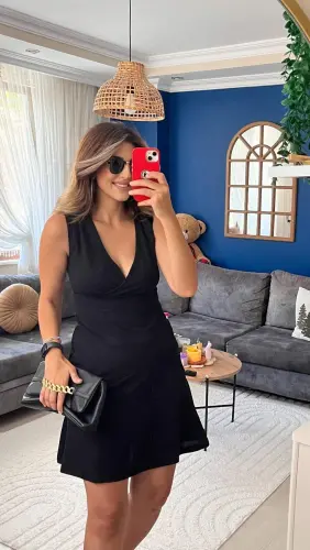 Women's Thick Strap Crossover Neckline Voluminous Skirt Crepe Dress - 7