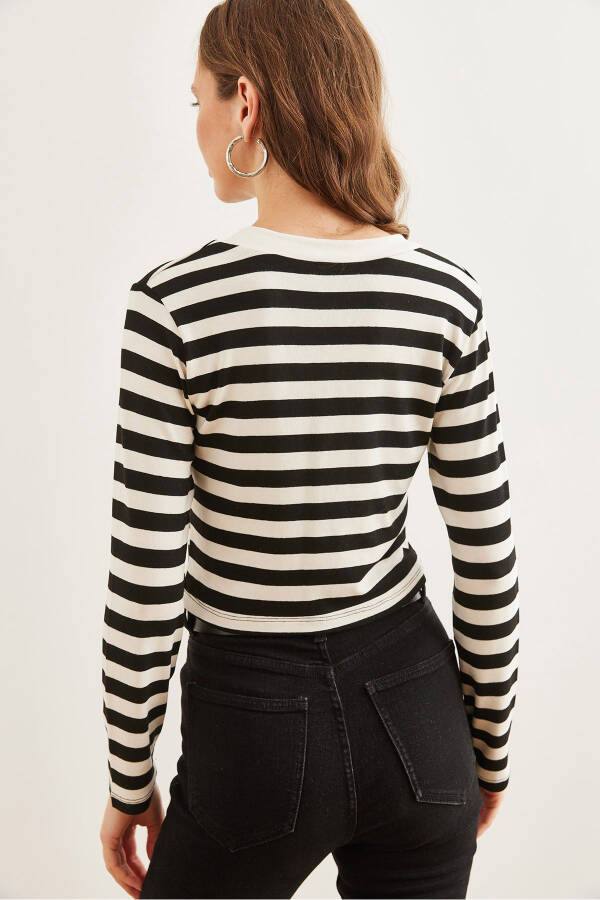 Womens Thick Striped Black V-neck Soft Touch Stretch Blouse BLZ-19002767 - 5