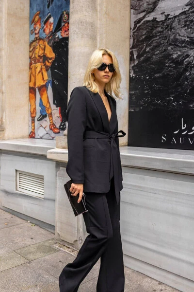 Women's Tie-Front Blazer Suit with Belt - 3