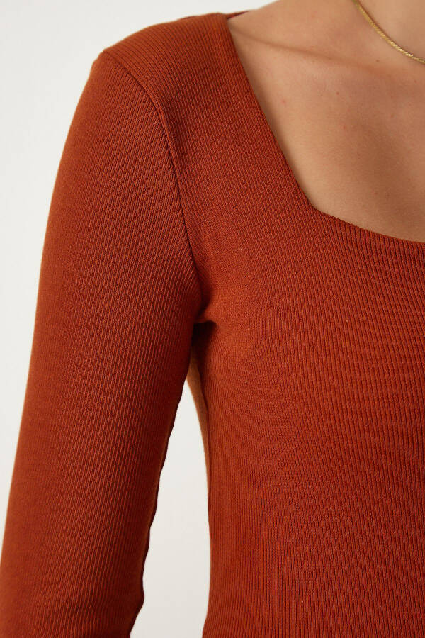 Women's Tile Pattern Crew Neck Ribbed Knit Blouse GT00052 - 3