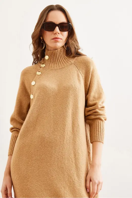 Women's Tobacco Notch Collar Button Detailed Maxi Dress - 5