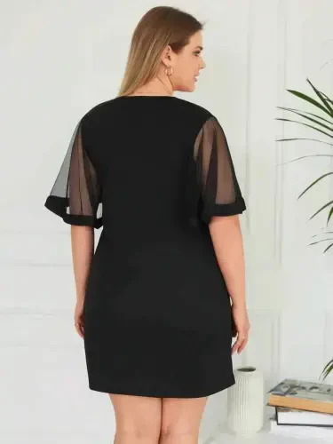 Women's Tulle Short Sleeve V-Neck Crepe Dress - 9