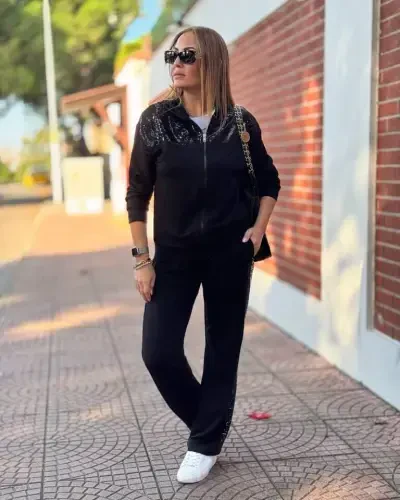 Women's Two Thread Fabric Sequin and Zipper Detailed Suit - 2