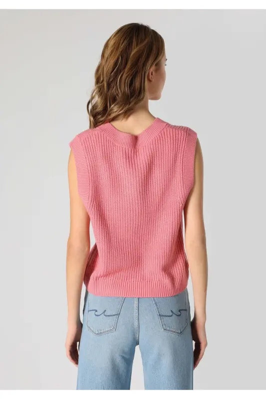 Women's V-Neck Pink Sweater (Cl1062235) - 2