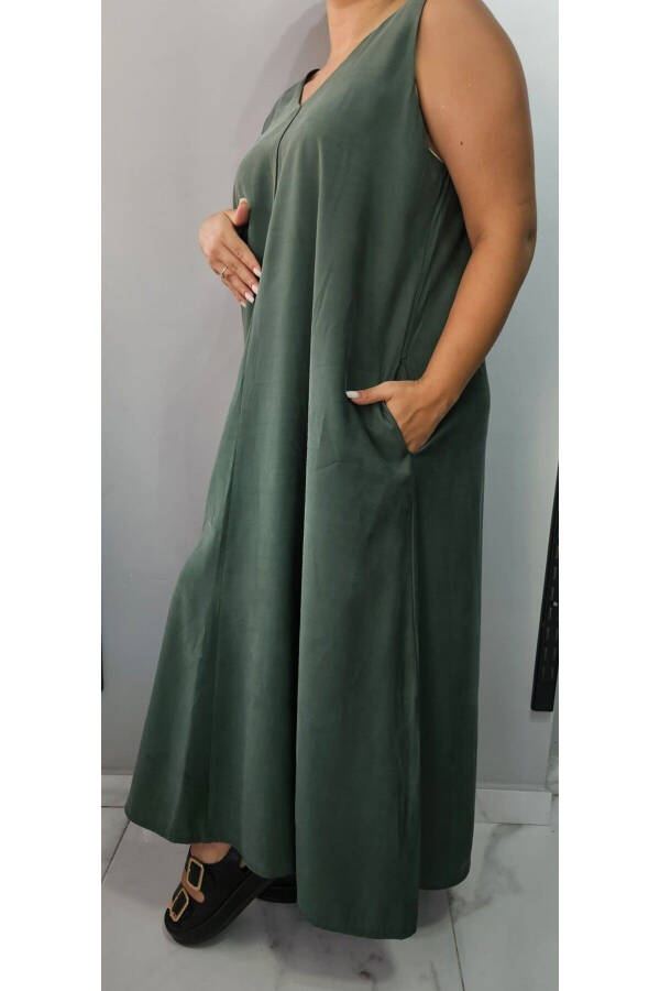 Women's V-Neck Sleeveless Plus Size Maxi Dress 24135 - 2