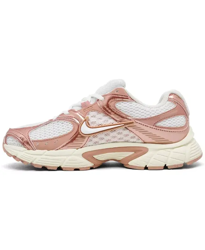 Women's V5 RNR Casual Sneakers from Finish Line - Sail - 3