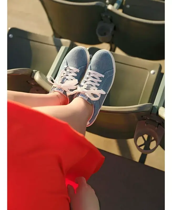 Women's Viv Classic Oxfords - 6