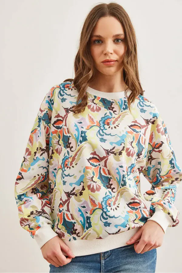 Women's Watercolor Ecru Basic Soft Textured Loose Sweatshirt SWT-19000457 - 2