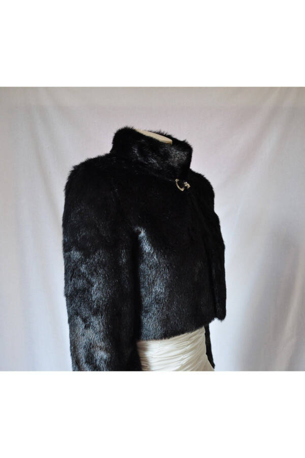 Women's Wedding and Evening Dress Black Fur Bolero - 4