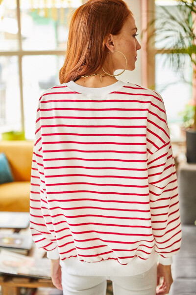 Women's White and Burgundy Striped Basic Soft Textured Oversized Sweatshirt SWT-19000457 - 6