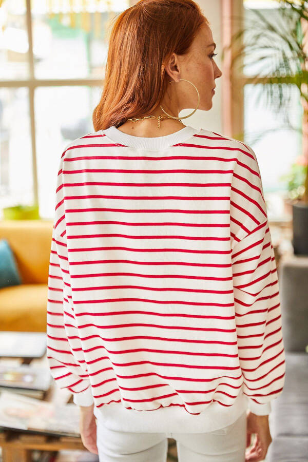 Women's White and Burgundy Striped Basic Soft Textured Oversized Sweatshirt SWT-19000457 - 6