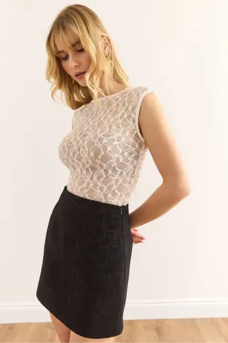 Women's White Back Detailed Ruched Side Lace Blouse 