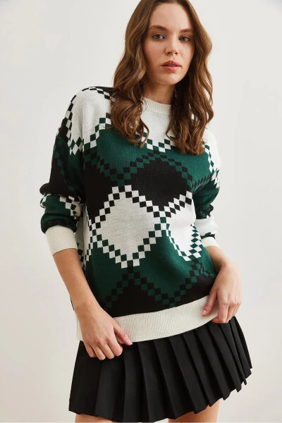 Women's White Baklava Patterned Oversized Knit Sweater KZK-19000834 - 3