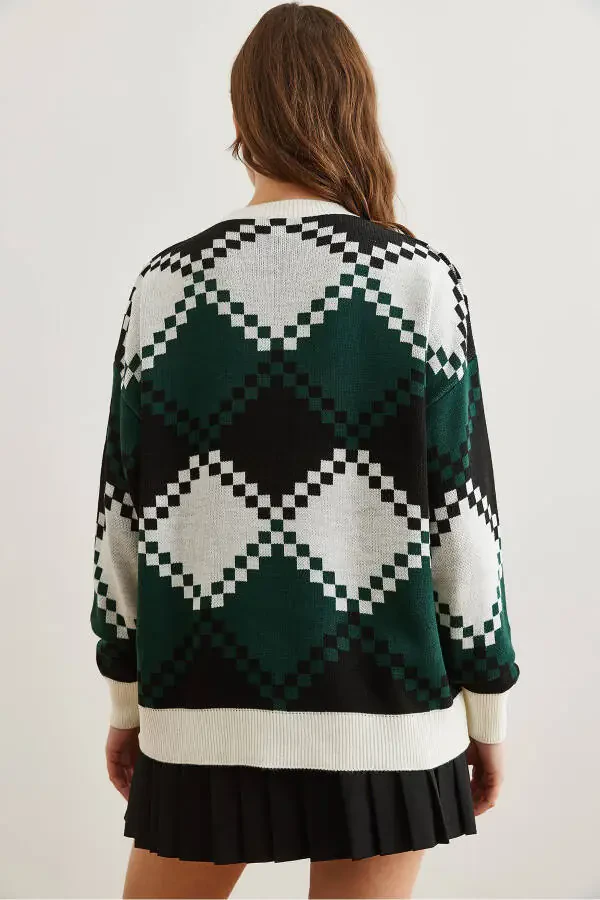 Women's White Baklava Patterned Oversized Knit Sweater KZK-19000834 - 7