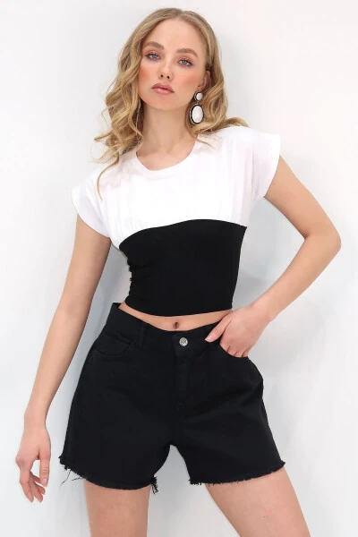 Women's White Black Crew Neck Color Block Blouse ALC-X11783 - TREND ALAÇATI STILI (1)