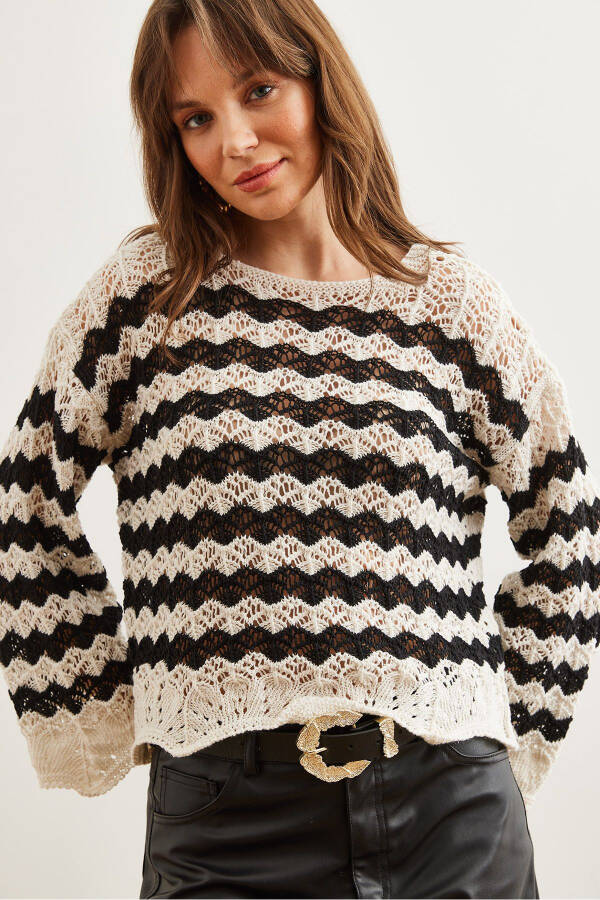 Women's White Black Wave Striped Openwork Knitted Blouse BLZ-19002811 - 4