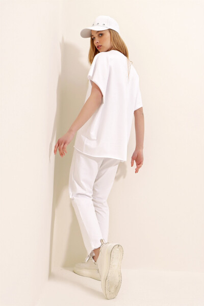 Women's White Crew Neck Relaxed Fit Tracksuit ALC-X5885 - 6