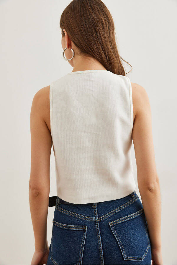 Women's White Double Silver Button Knitted Waistcoat YLK-19000052 - 5