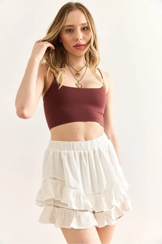 Women's White Elastic Waist Lace Trimmed Shorts Mini - 5
