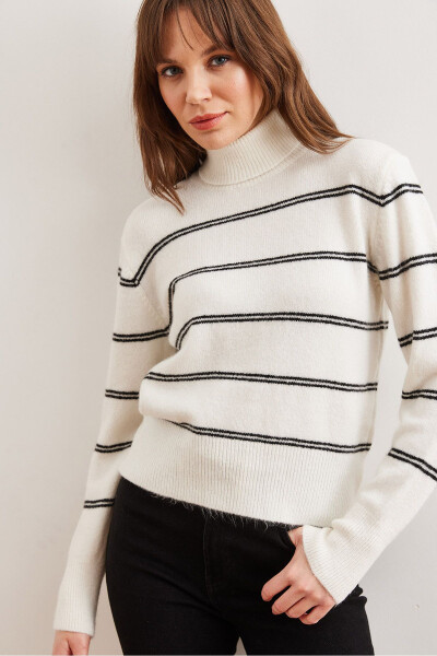 Women's White Fisherman Collar Striped Knit Sweater KZK-19000929 - 2