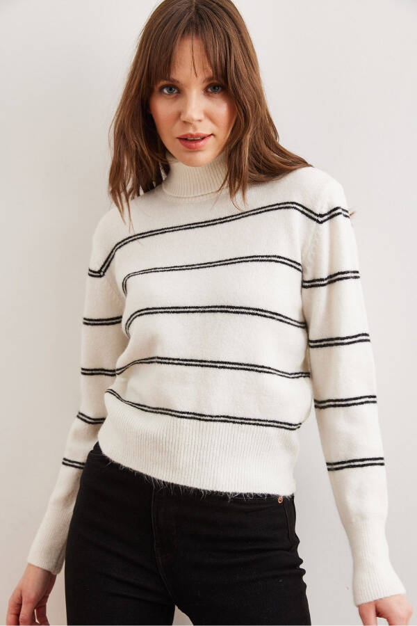 Women's White Fisherman Collar Striped Knit Sweater KZK-19000929 - 4