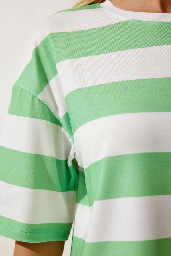 Women's White Green Bicycle Neck Striped Cropped Knit T-Shirt HF00452 - 4