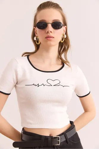 Women's White Heart Embroidered Crop Stretch Cotton Blouse BLZ - 3