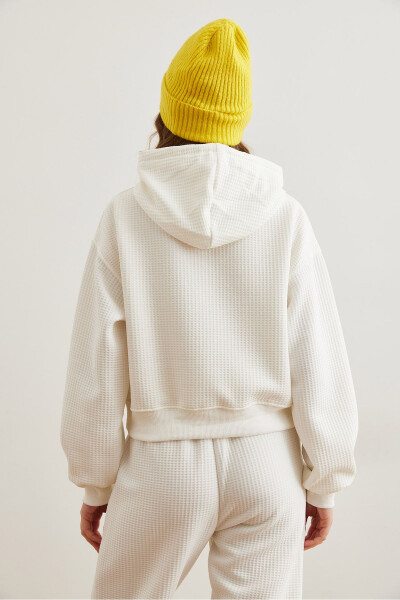 Women's White Hooded Drawstring Waffle Sweatshirt SWT-19000708 - OLALOOK (1)