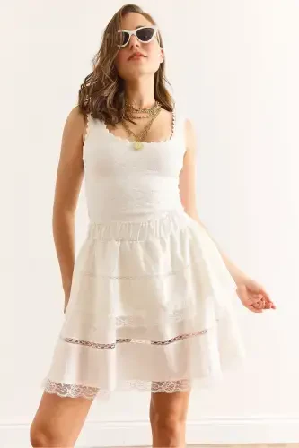 Women's White Lace Detailed Shorts Linen Look - 5