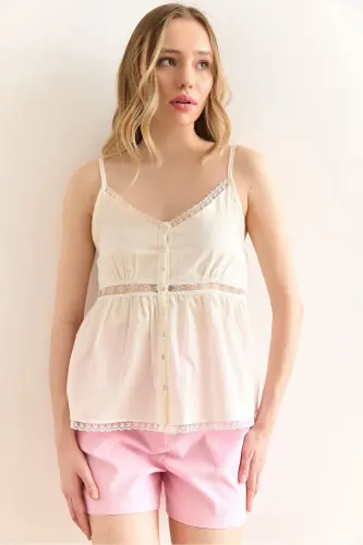 Women's White Lace Detailed Strappy Linen Camisole Blouse - 1