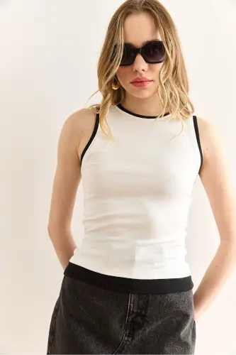 Women's White Lace Trim Crew Neck Crop Blouse BLZ-19 - 5