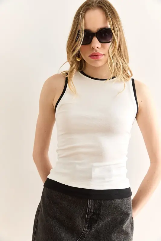 Women's White Lace Trim Crew Neck Crop Blouse BLZ-19 - 5