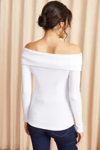 Women's White Madonna Collar Brushed Corset Blouse BLZ-19000615-White - 4