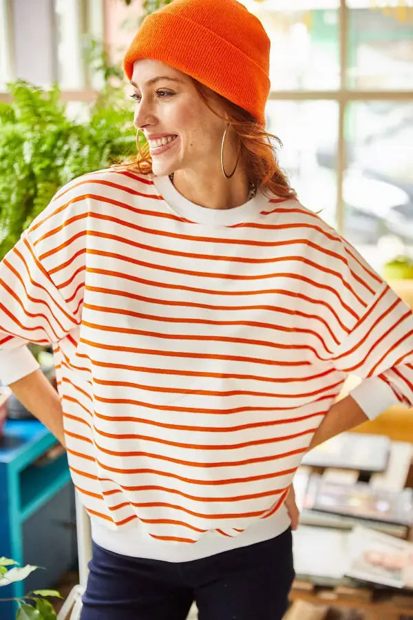 Women's White Orange Striped Basic Soft-Textured Oversized Sweatshirt SWT-19000457 - 2