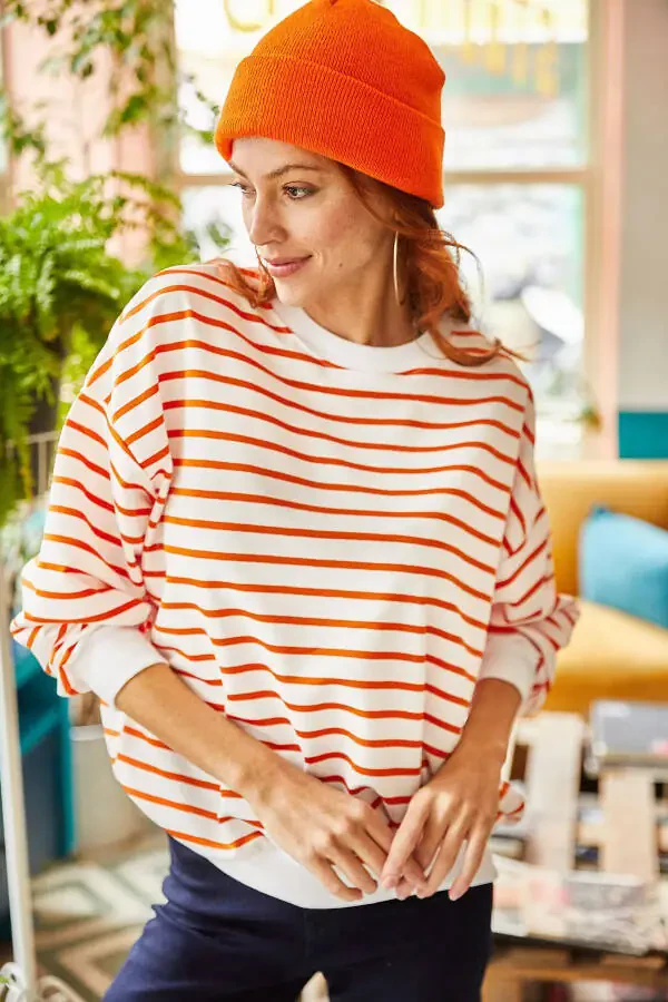 Women's White Orange Striped Basic Soft-Textured Oversized Sweatshirt SWT-19000457 - 3