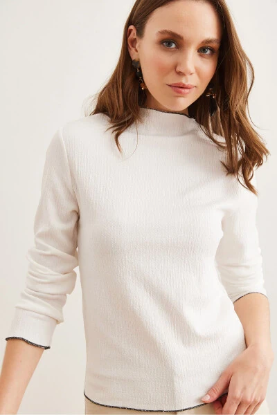 Women's White Round Neck Puff Sleeve Overlock Detailed Knitted Blouse - 5