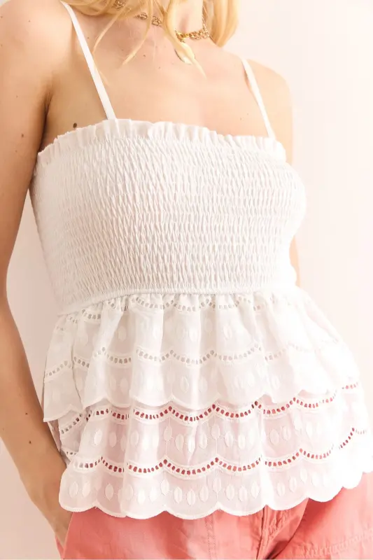 Women's White Sleeveless Guipure Lace Detailed Blouse BLZ-1 - 5